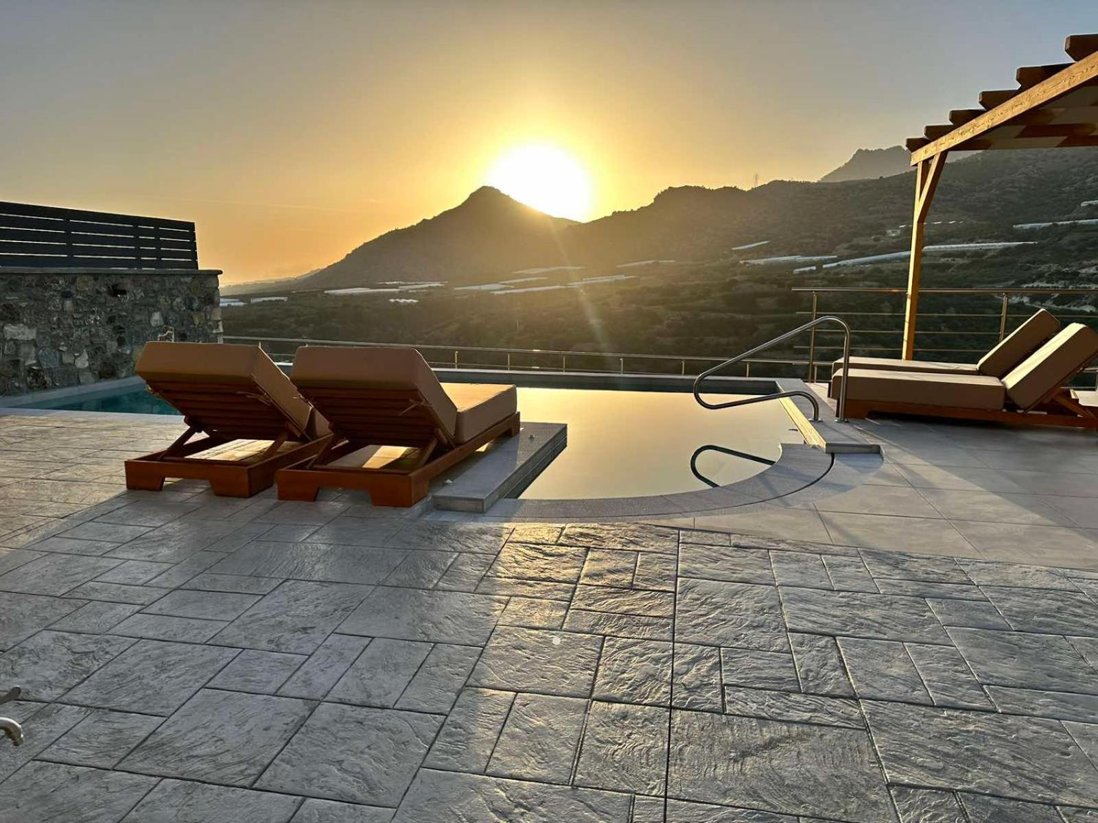 Makrýgialos Mediterranean View Villa מראה חיצוני תמונה